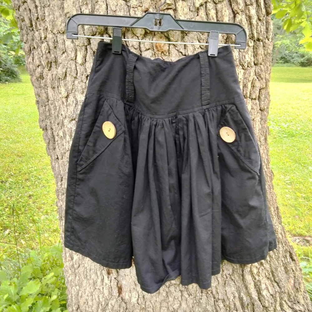 ⬇️Price Drop!⬇️ Fuze Skirt in size S